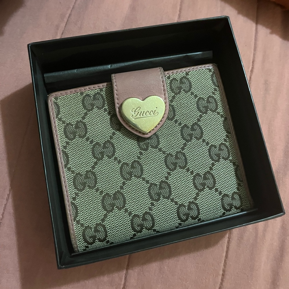 Gucci canvas wallet pink leather heart with box - Picture 3 of 16